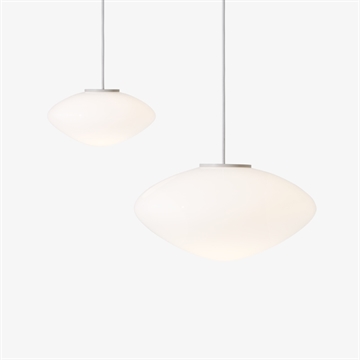 &Tradition Mist Pendel AP15/AP16, Opal Glass/Metal - Lit